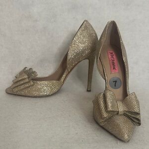 Betsey Johnson Sparkling Gold Bow Heels